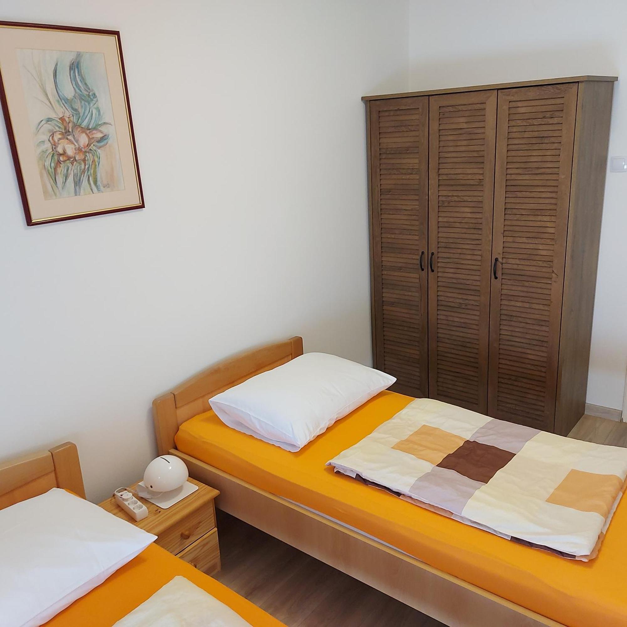 Apartmani Slavulj Fazana Exterior photo